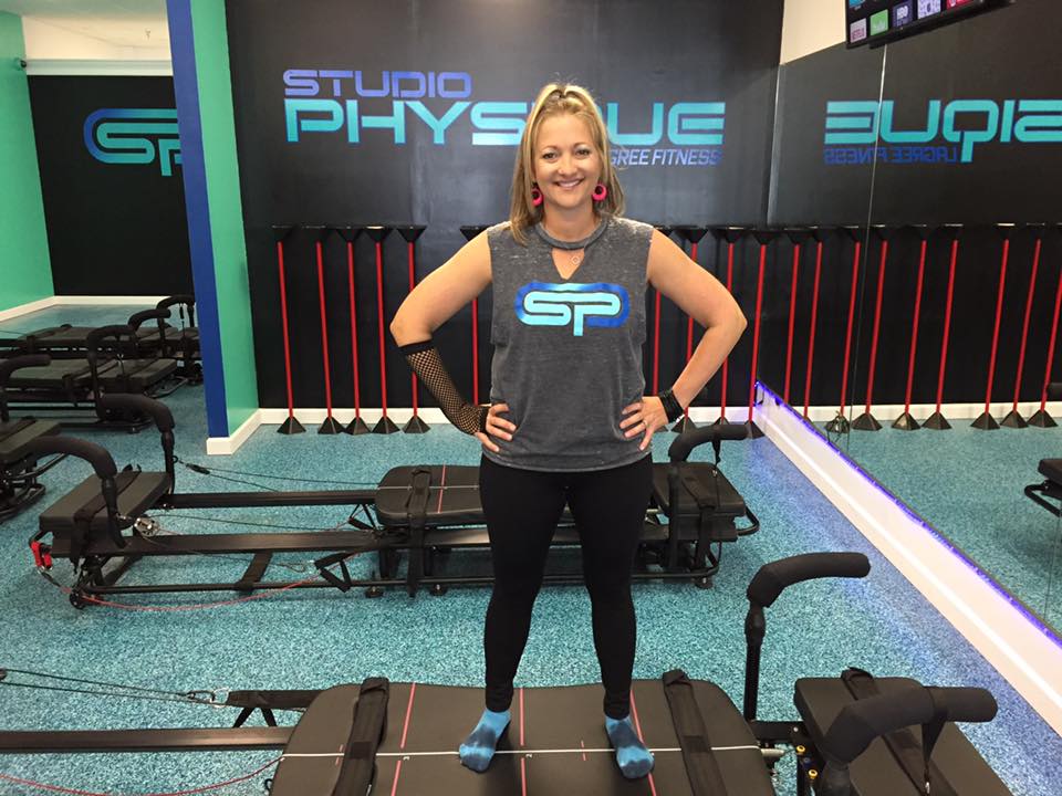 studio physique instructor